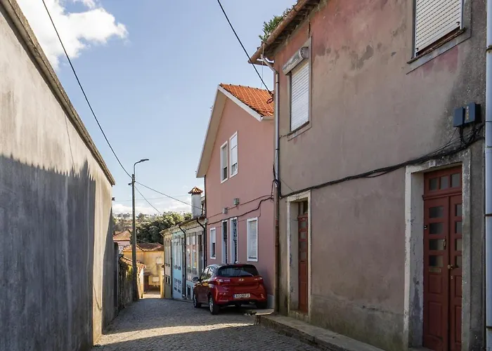 Semesterbostad Host Wise - Lovely & Cozy House - Prime Location Vila Nova de Gaia